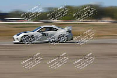 media/Oct-04-2025-OnGrid (Sat) [[44bd565ffa]]/Purple Group/Grapevine/